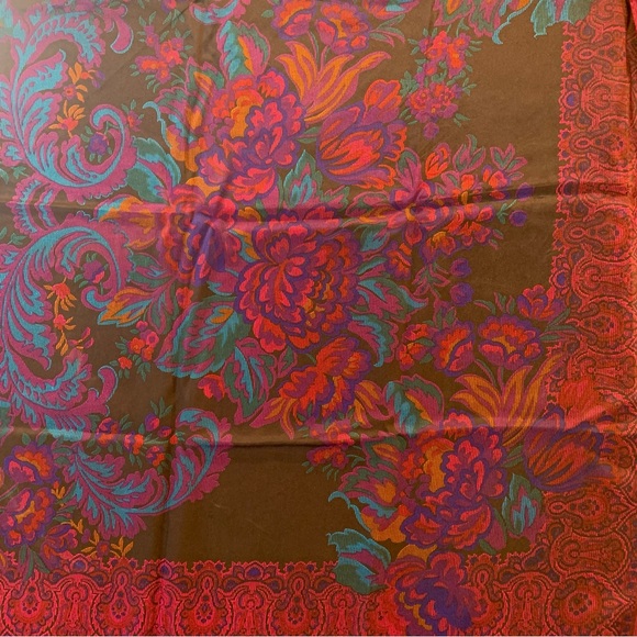 Liz Claiborne Silk Scarf‎ - Picture 6 of 8